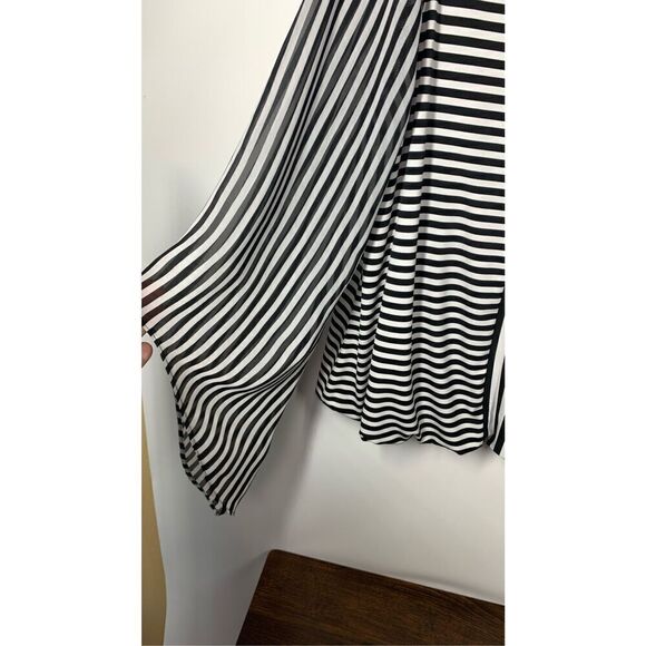 Alfani Women's Batwing Sheer Sleeves Blouson Top Black And White Size P/L - Picture 6 of 8